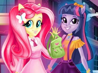 Play Equestria Girls First Day at School