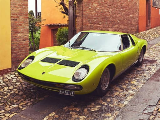 Play Lamborghini Miura P400 Puzzle