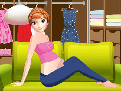 Play Pregnant Anne Dressing Room