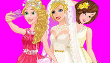 Barbie's Wedding Selfie With Princesses